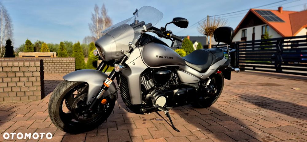 Suzuki Boulevard - 8