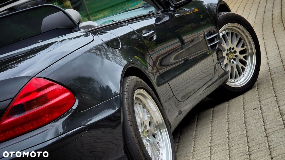 Mercedes-Benz SL - 21