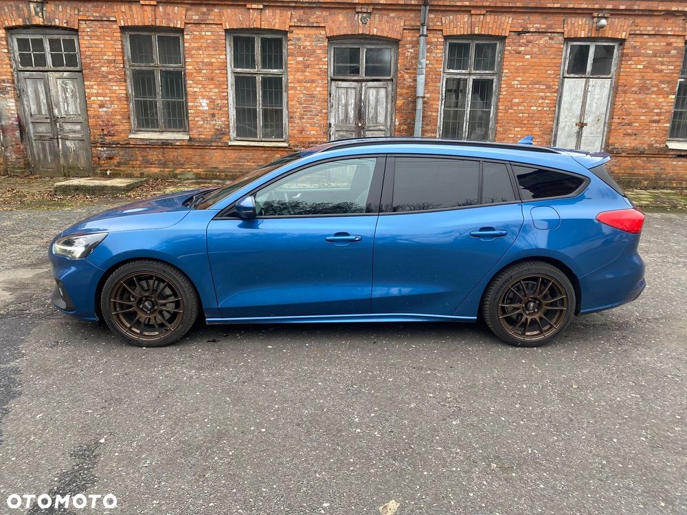 Ford Focus 2.0 EcoBlue ST - 6