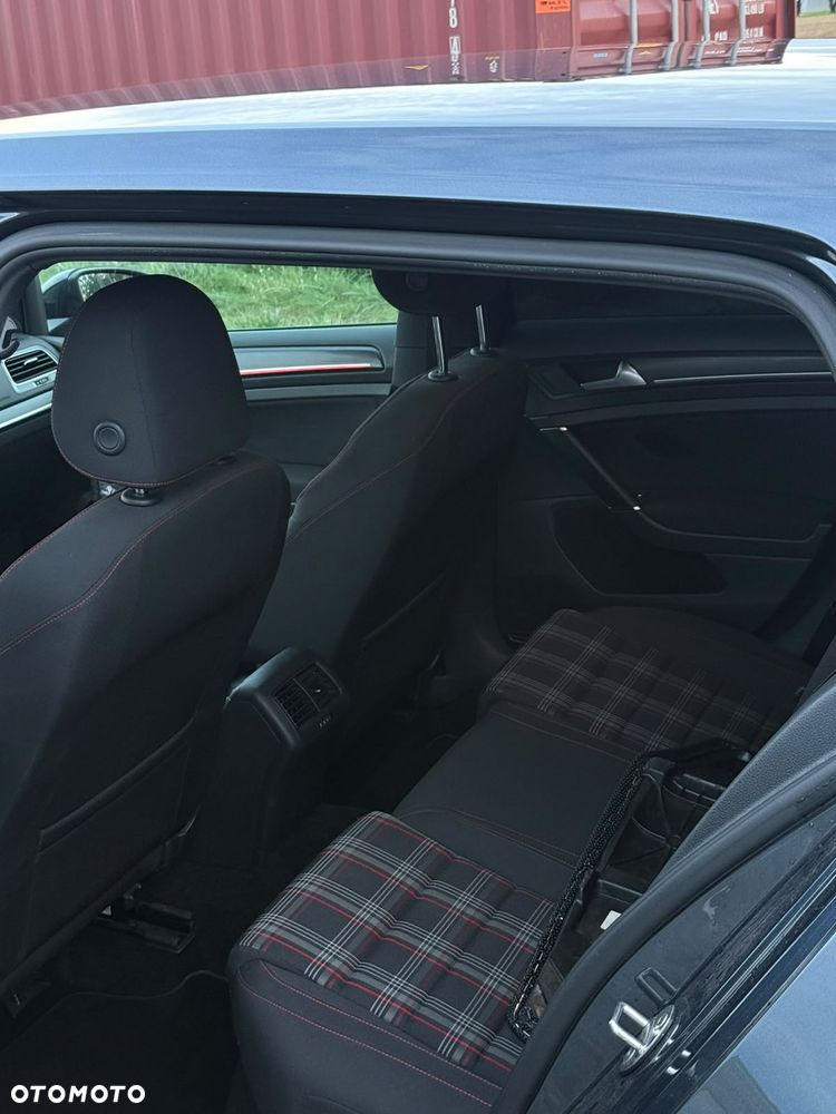 Volkswagen Golf GTI Performance BlueMotion Technology DSG - 15