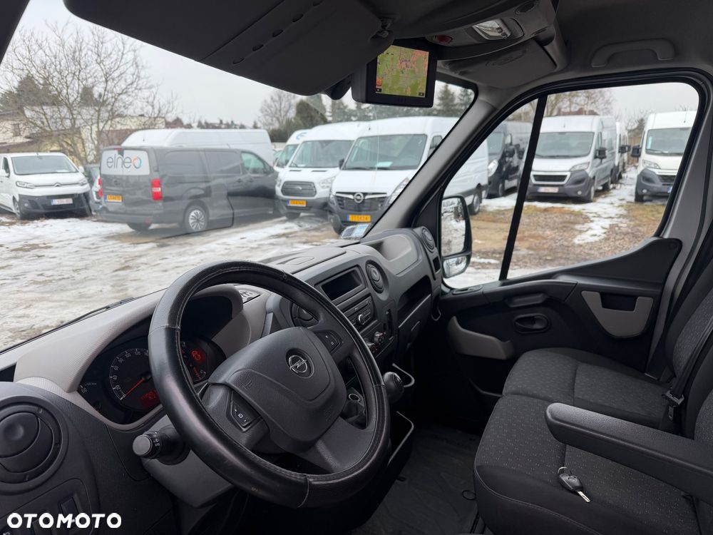 Opel Movano - 25