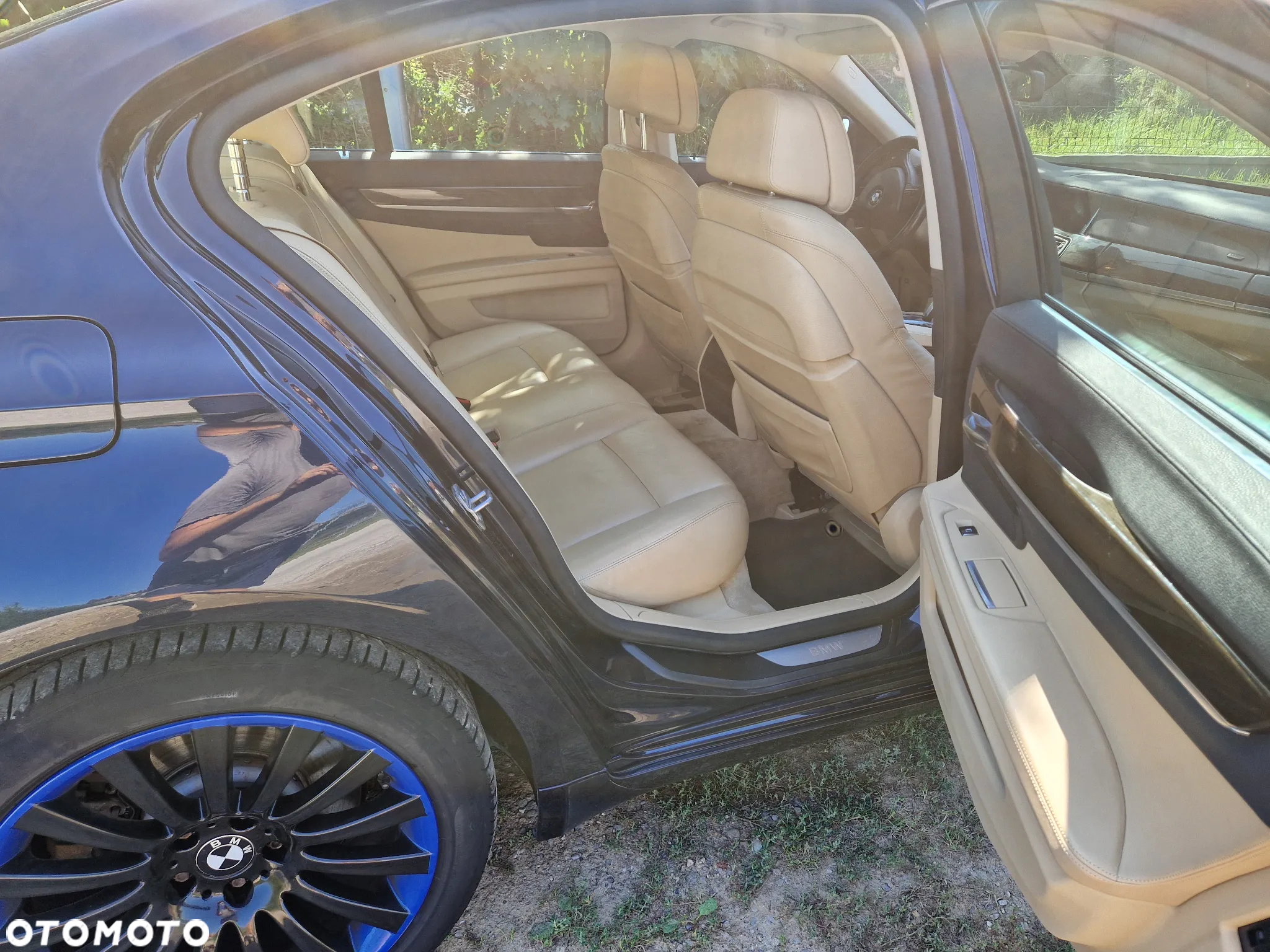 BMW Seria 7 740d - 14