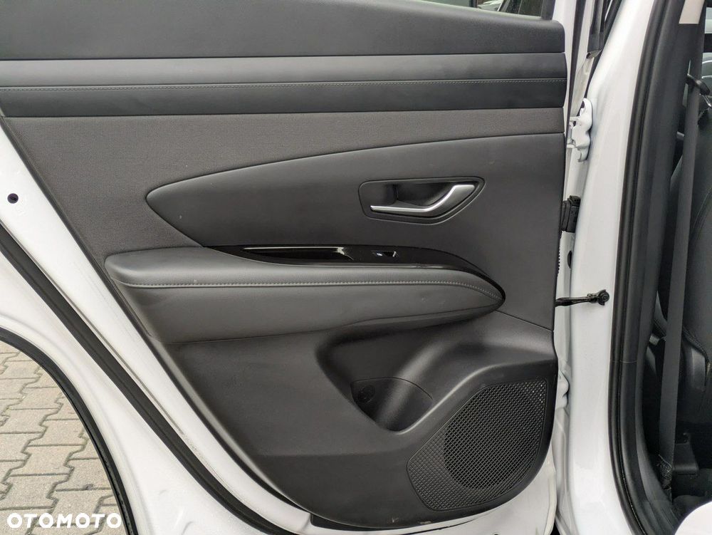 Hyundai Tucson 1.6 T-GDi HEV Smart 2WD - 14