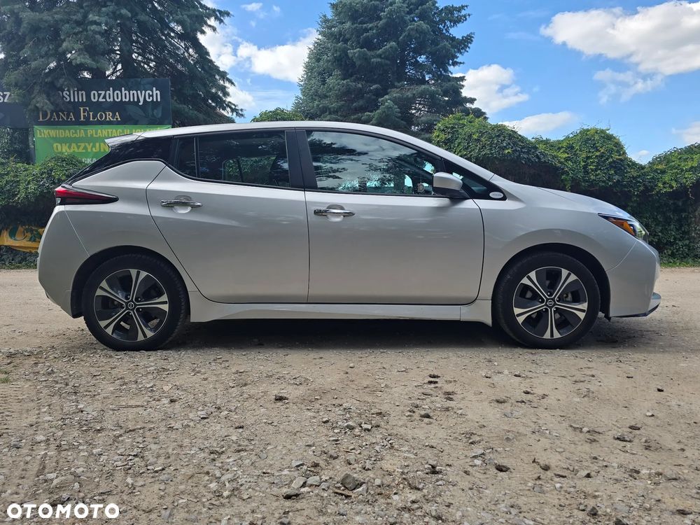 Nissan Leaf - 7