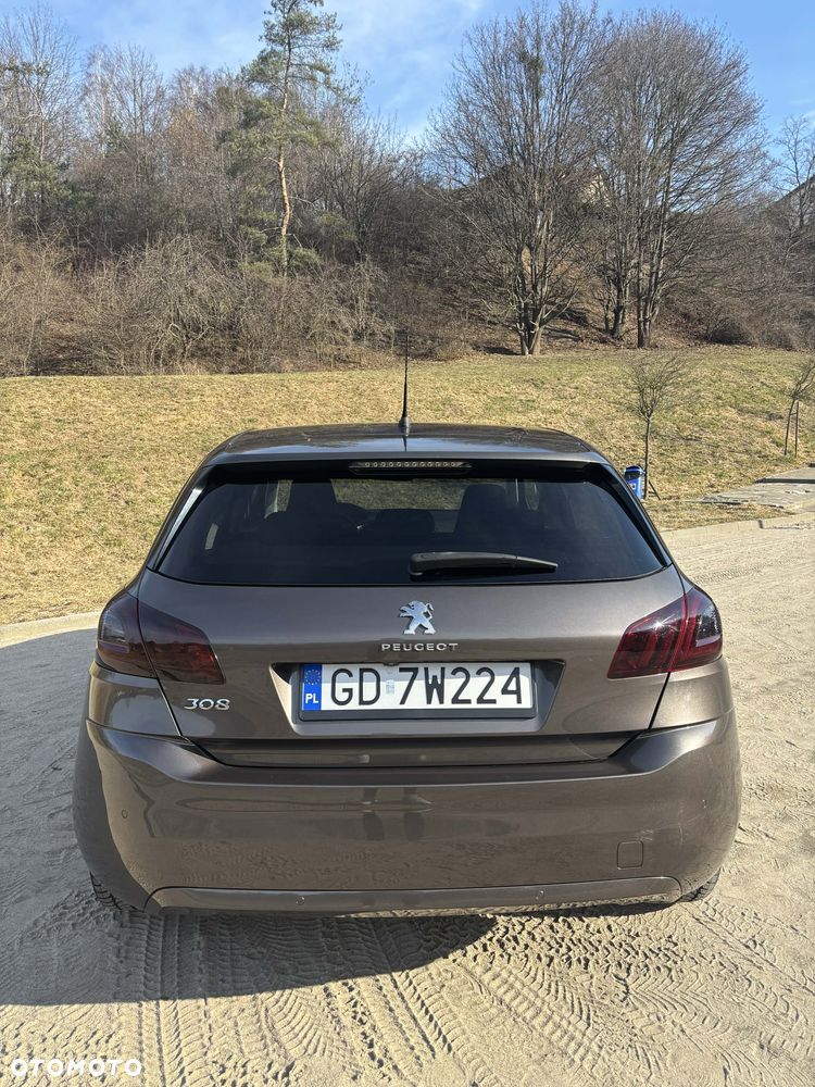 Peugeot 308 - 7