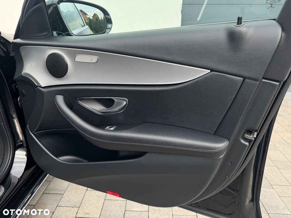 Mercedes-Benz Klasa E 220 d Business Edition 9G-TRONIC - 30