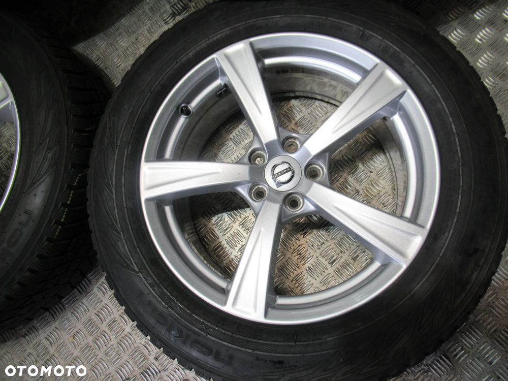 Koła Volvo XC60 XC90 8Jx18 et42,5 5x108 zima 7,6mm - 3