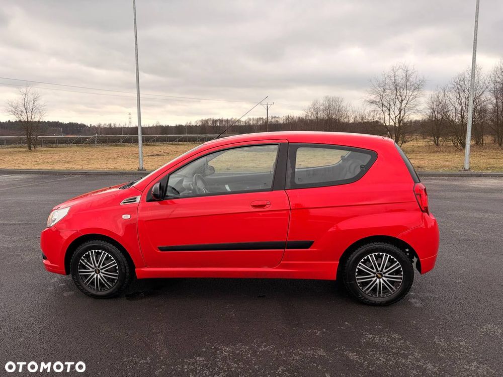 Chevrolet Aveo 1.2 16V Base - 3