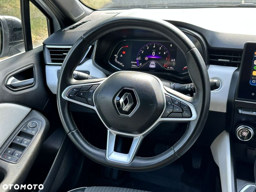 Renault Clio - 21
