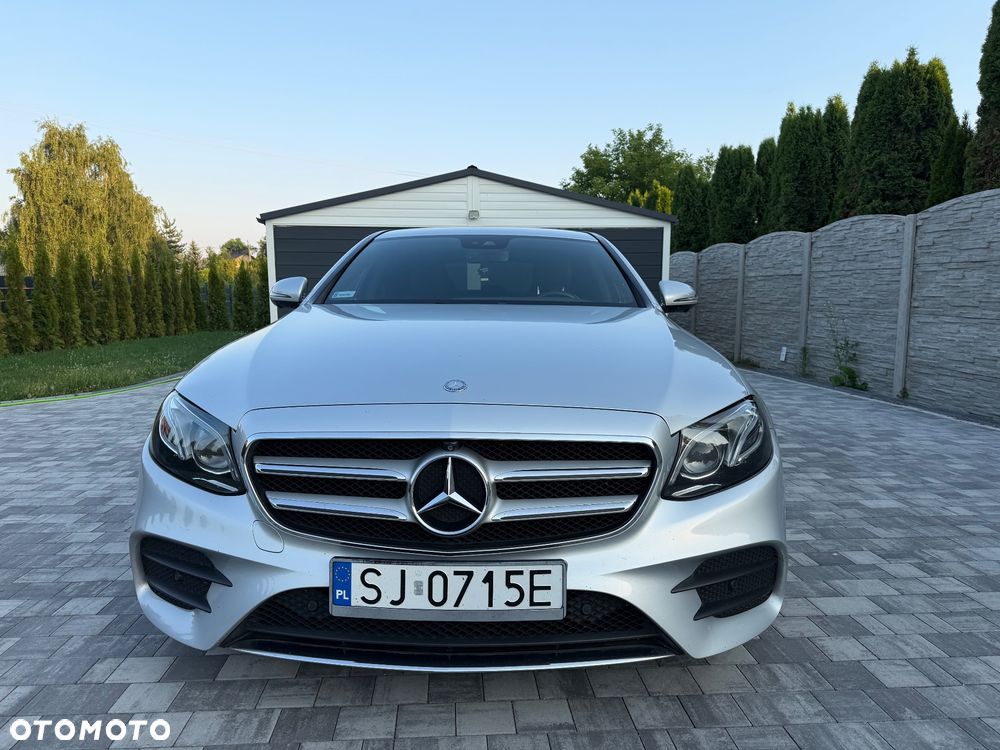 Mercedes-Benz Klasa E 220 d 4-Matic 9G-TRONIC - 3