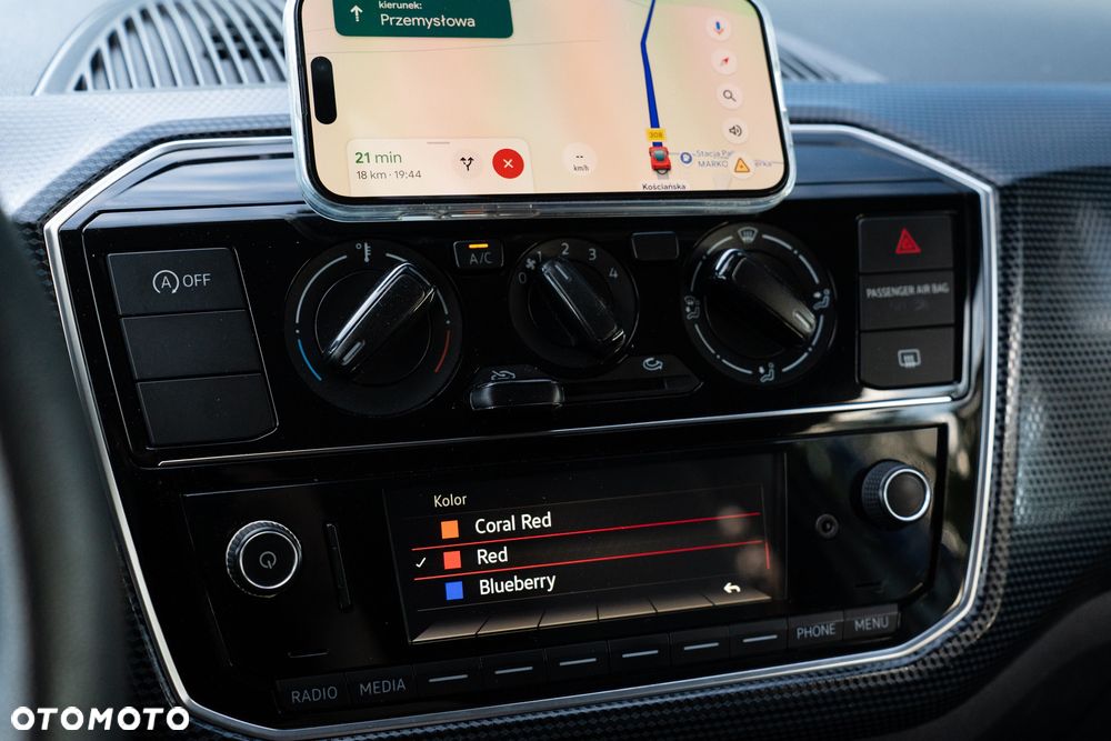 Volkswagen up! take - 27