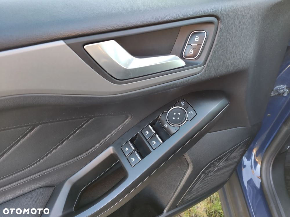 Ford Focus 1.0 EcoBoost Trend - 21