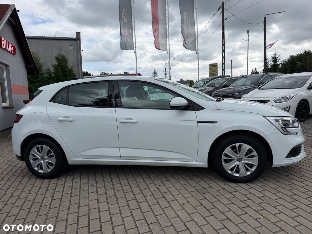 Renault Megane TCe 140 GPF INTENS - 8