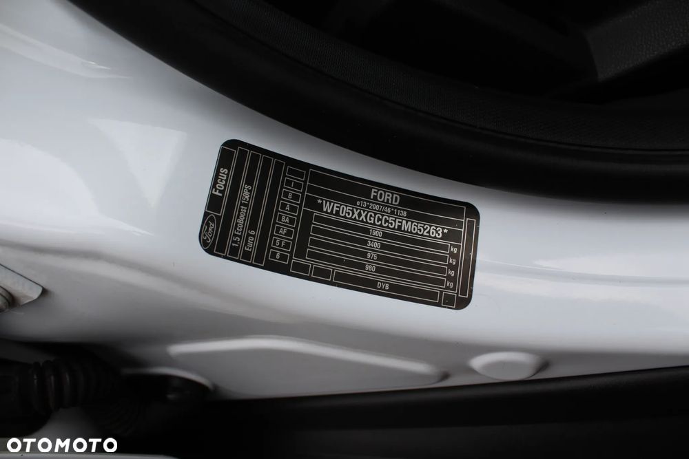 Ford Focus 1.5 EcoBoost Start-Stopp-System Titanium - 12