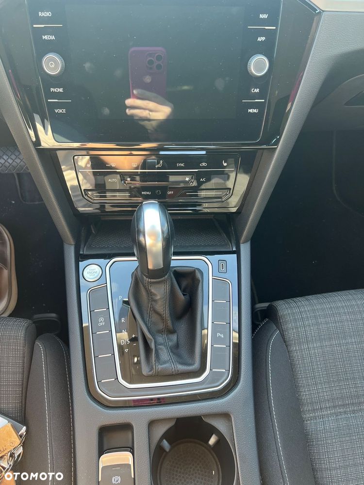 Volkswagen Passat 1.5 TSI EVO Business DSG - 11