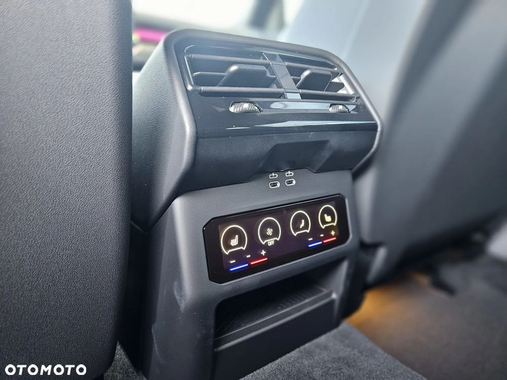 BMW Seria 5 530e PHEV - 31