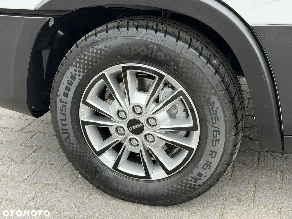 Iveco Daily 35S18 H - 13