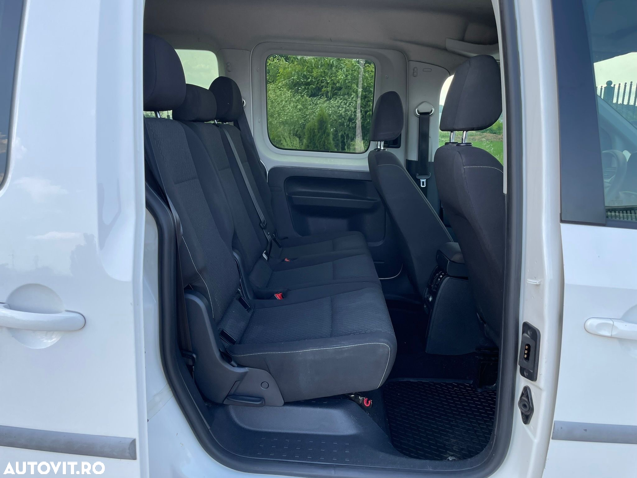 Volkswagen Caddy - 24