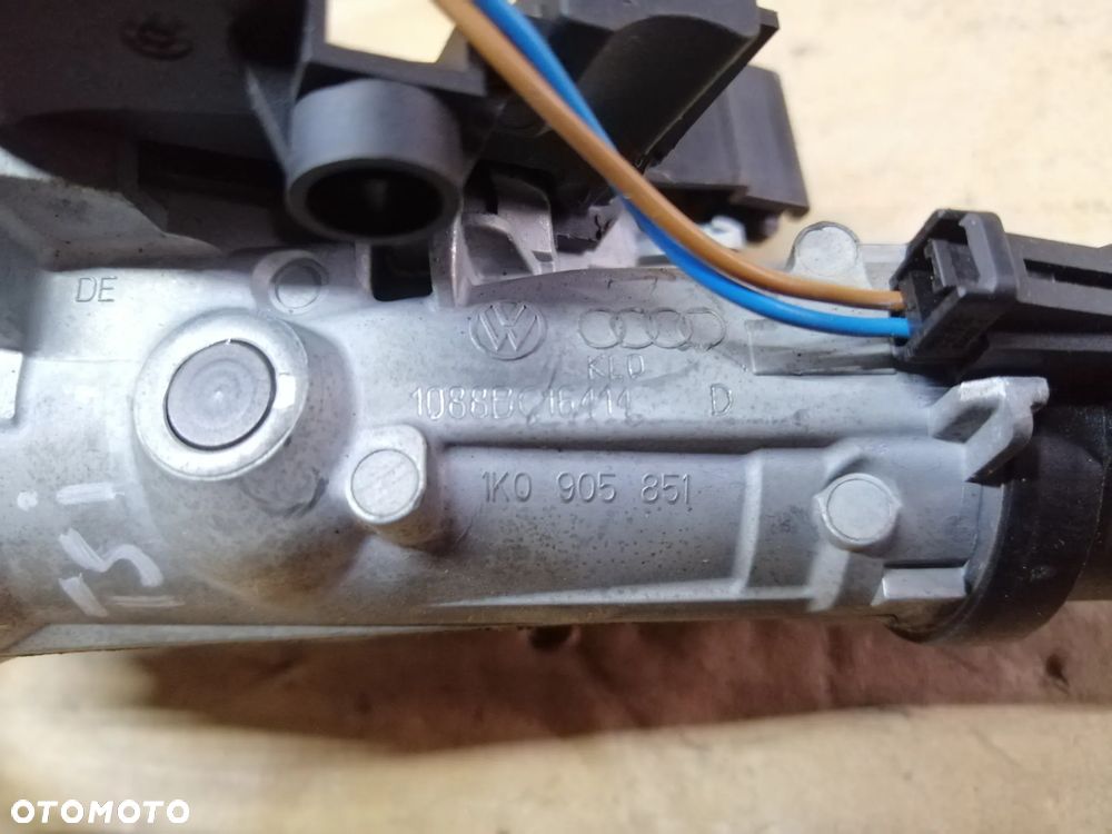 Skoda Rapid 1.2 86KM CBZ CBZA CBZG zestaw startowy komputer Continental 03F906070HA 5WP44882 stacyjka immo moduły licznik i inne - 16