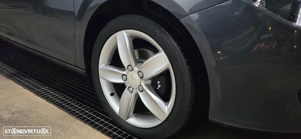 SEAT Leon 1.9 TDI Sport Up - 5