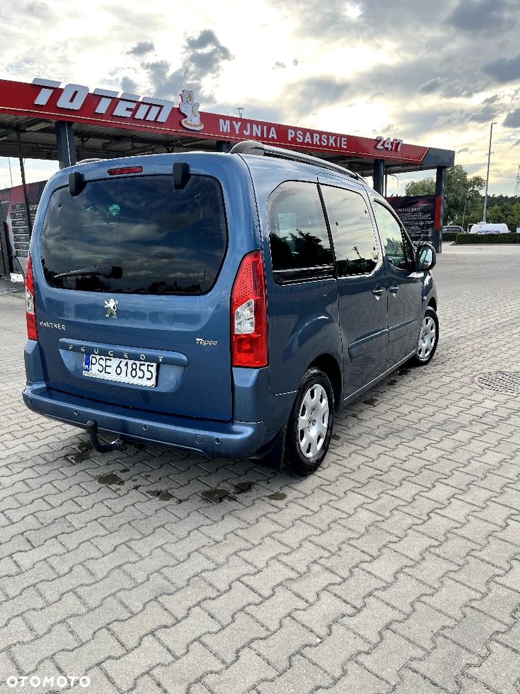 Peugeot Partner 2010 photo 2