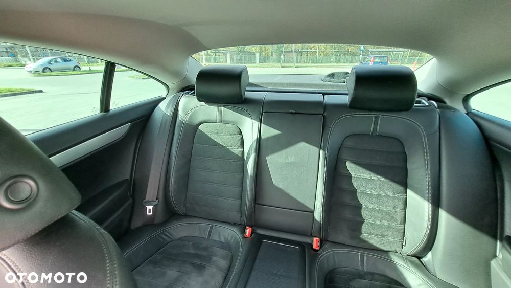Volkswagen Passat CC 1.8 TSI DSG - 17