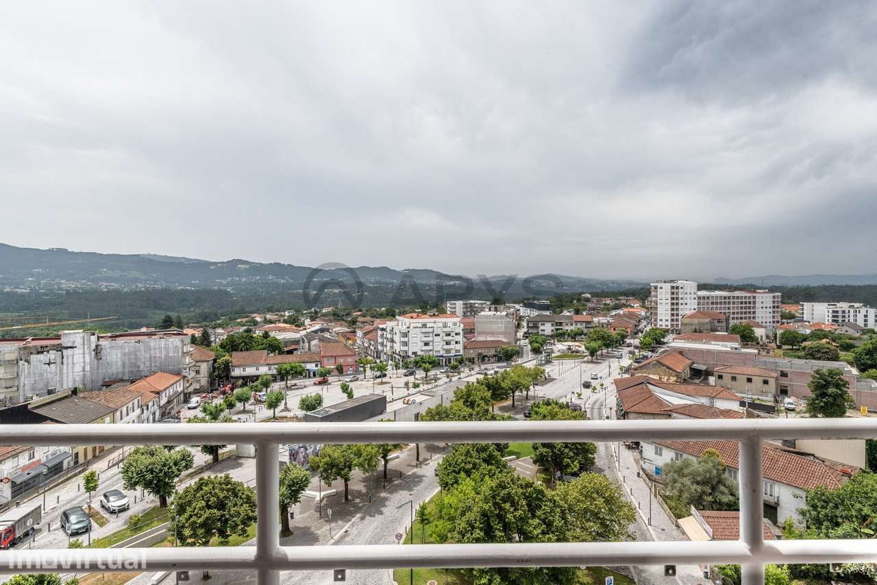Apartamento T2 Remodelado | Último Piso | Garagem Fechada para 2 Ca... - Grande imagem: 4/31
