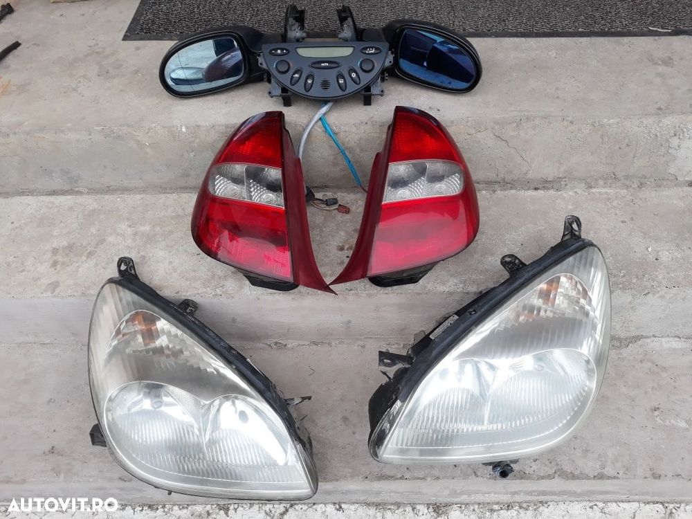 Faruri xenon, oglinzi Citroen C5 - 1