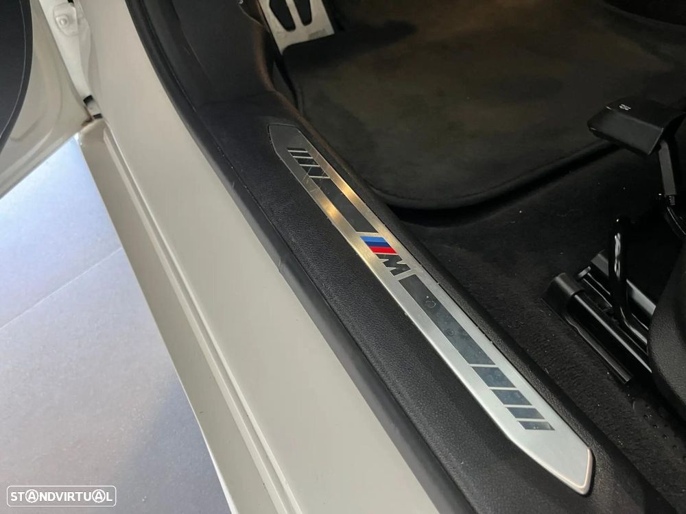 BMW 116 d Pack M Auto - 24