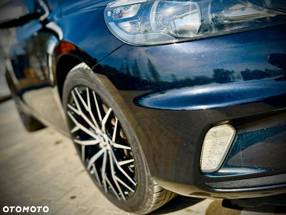 Volvo V40 D4 Drive-E R-Design Momentum - 28