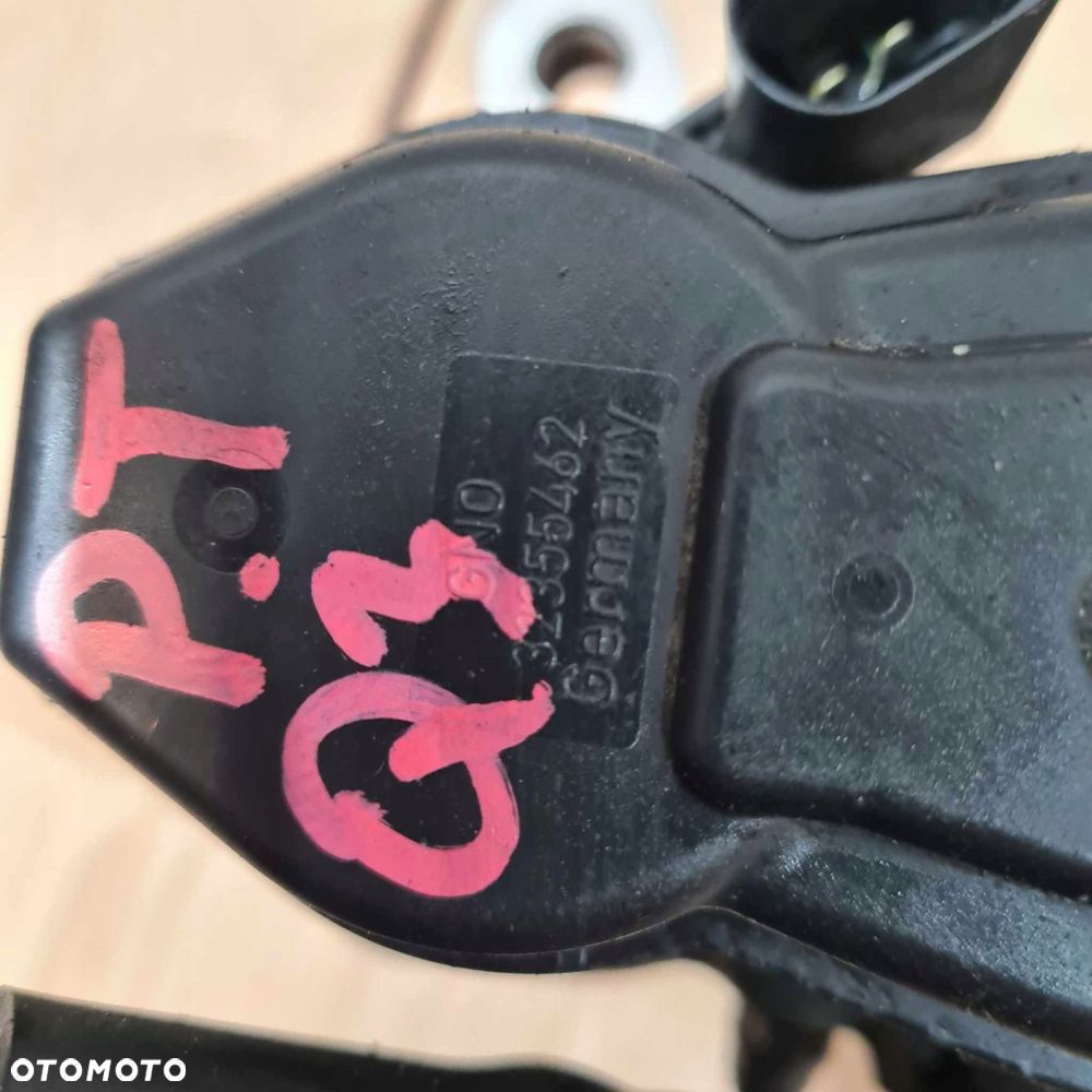 audi q3 8u0 zacisk hamulcowy tyl tylni prawy eu - 6