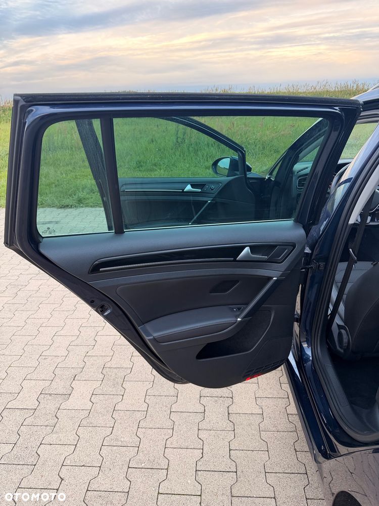 Volkswagen Golf 2.0 TDI DPF 4Motion Highline - 14