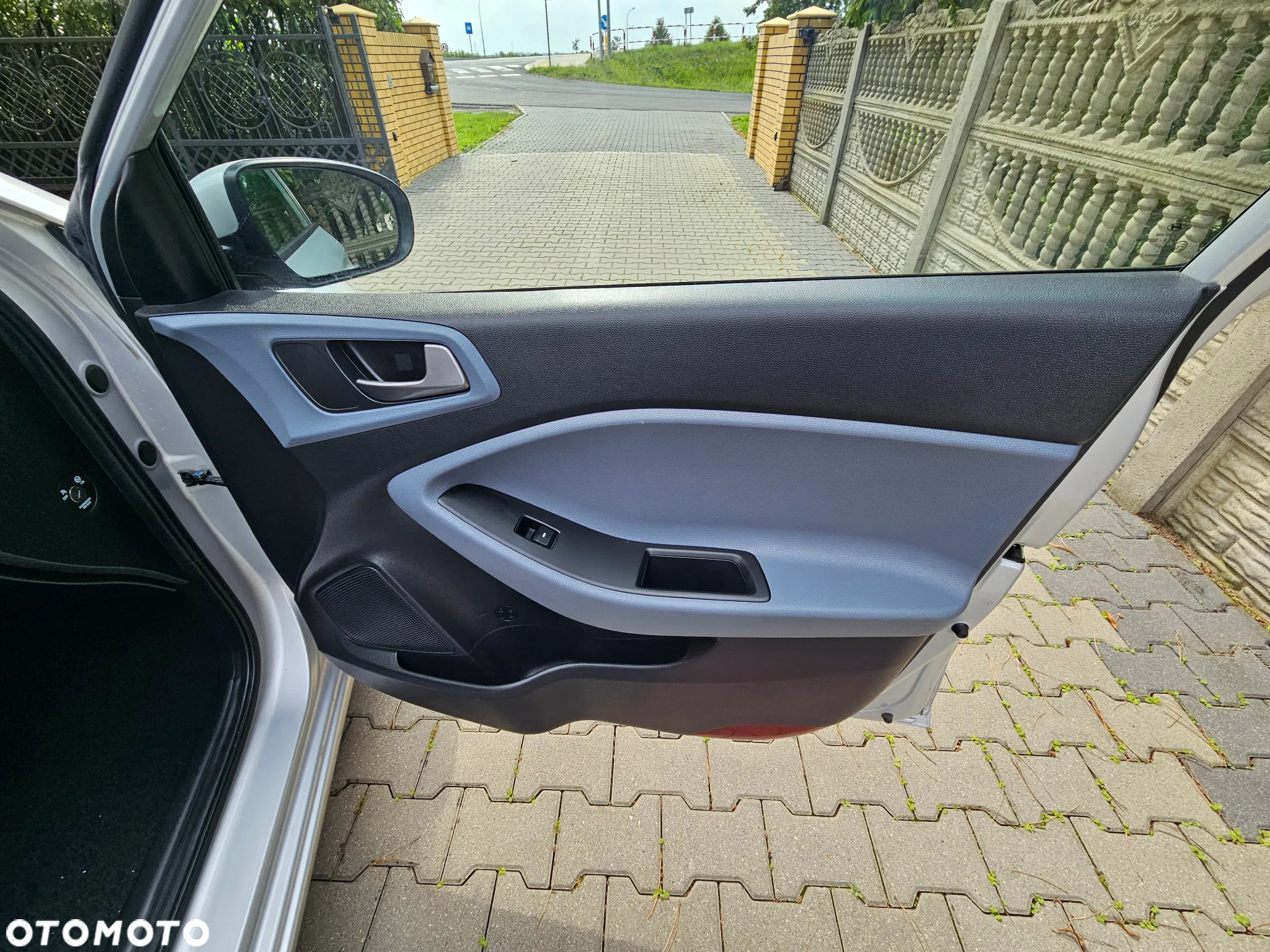 Hyundai i20 1.2 BlueDrive Go - 14