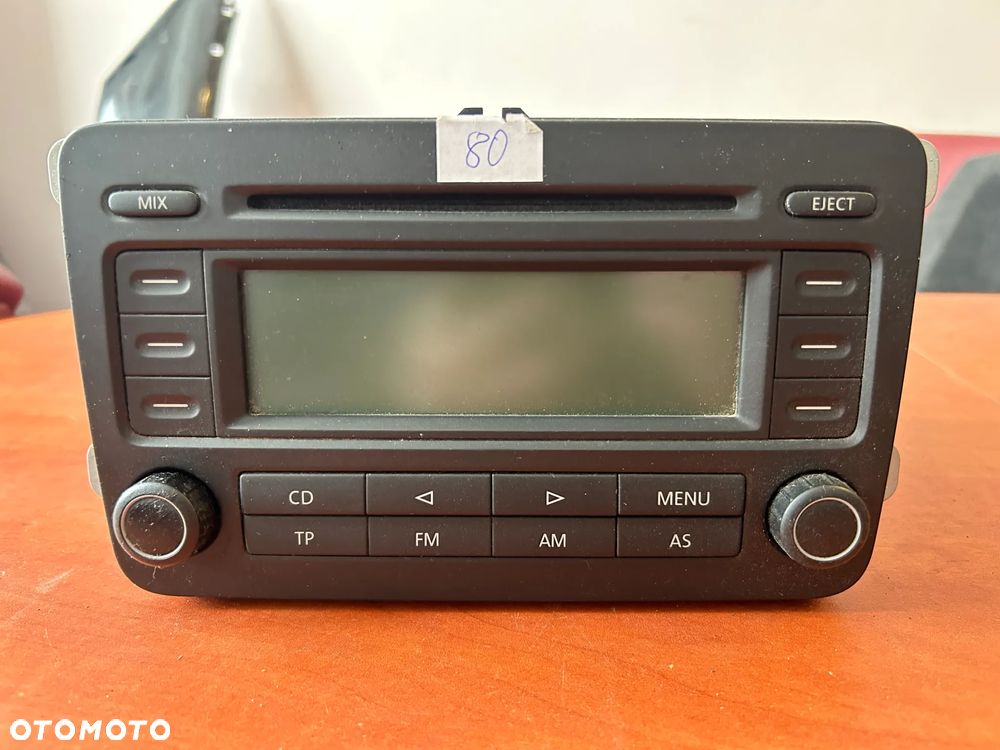 RADIO RADIOODTWARZACZ VW TOURAN I 1K0035186J - 1