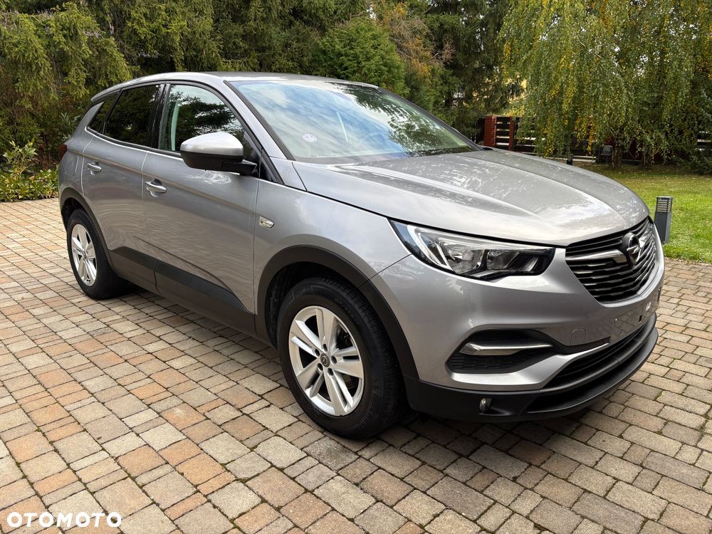 Opel Grandland X 1.2 Start/Stop Business Edition - 4