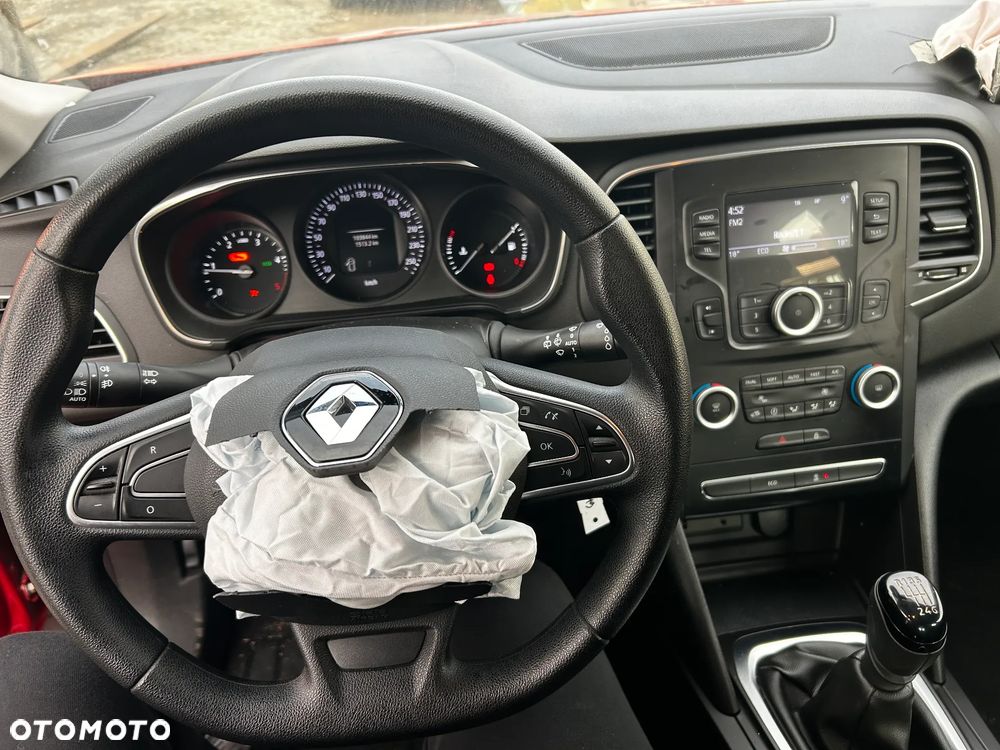 Renault Megane - 25