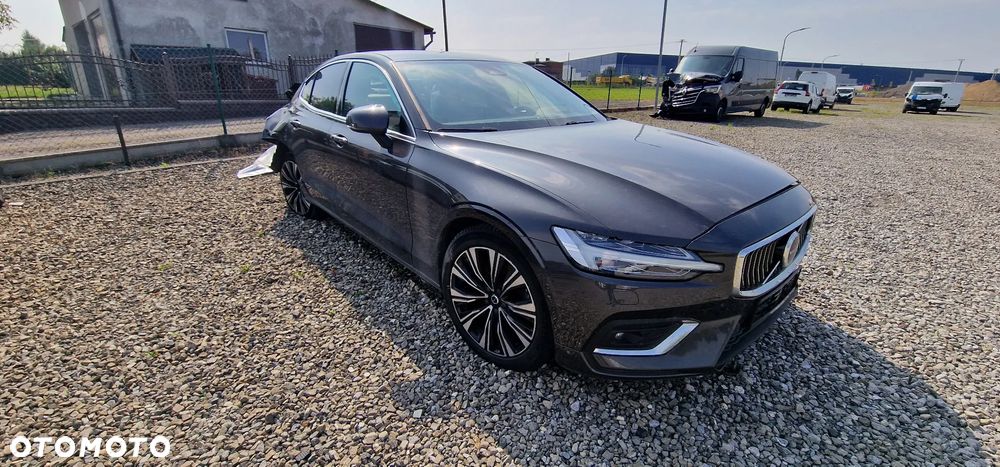 Volvo S60 B4 B Ultimate Dark - 3