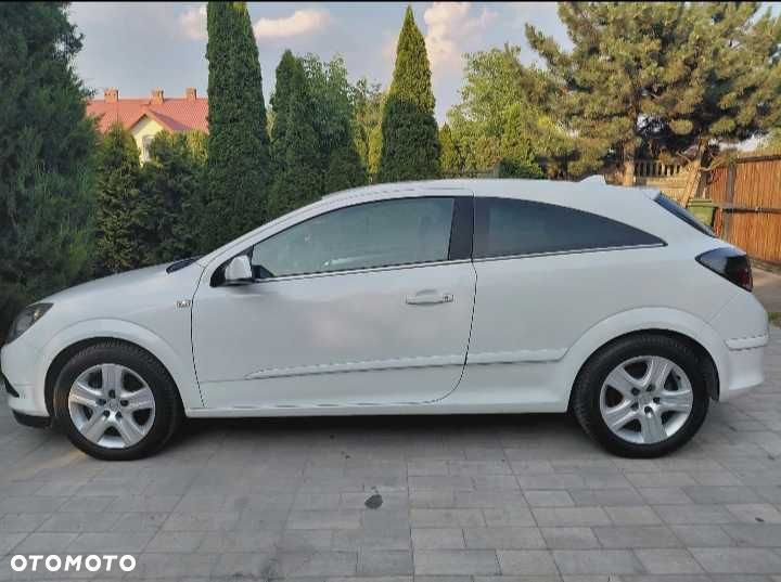 Opel Astra - 4