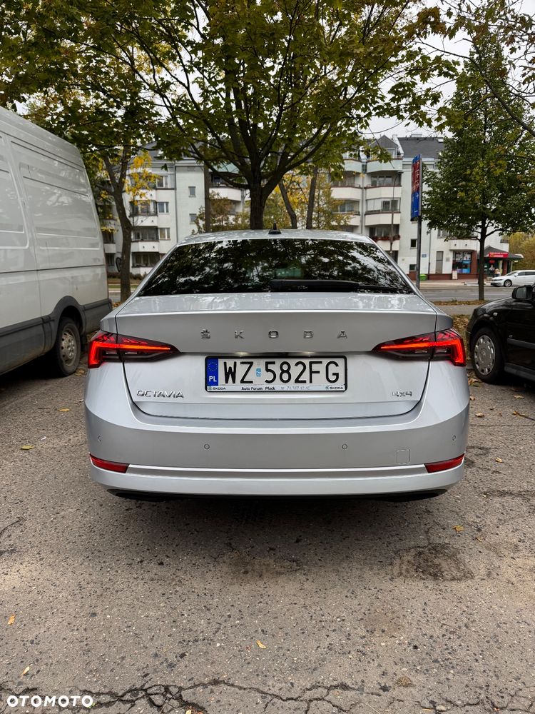Skoda Octavia 2.0 TSI 4x4 Style DSG - 5