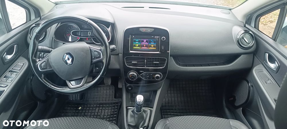 Renault Clio TCe 90 Luxe - 13