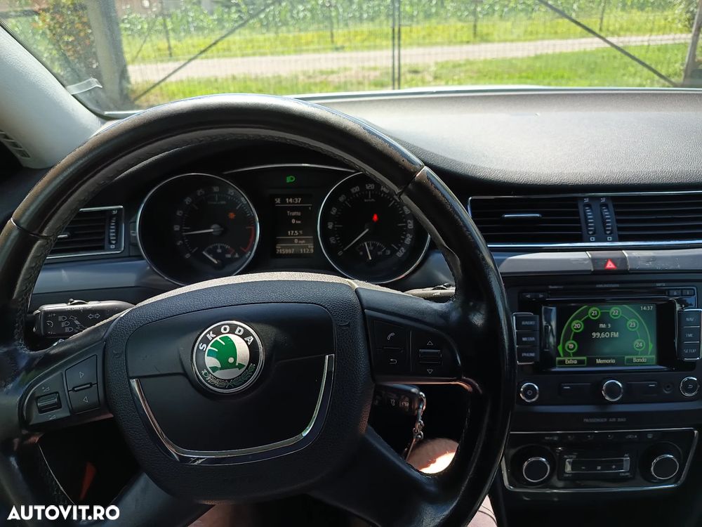 Skoda Superb 1.6 TDI GreenLine - 7
