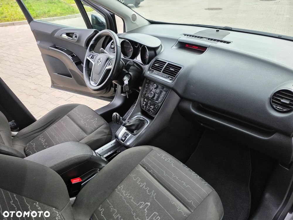 Opel Meriva 1.4 Essentia - 25