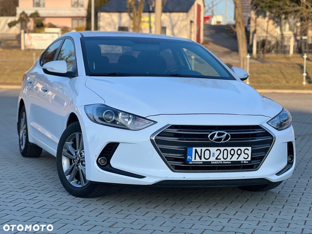 Hyundai Elantra 1.6 Comfort - 1