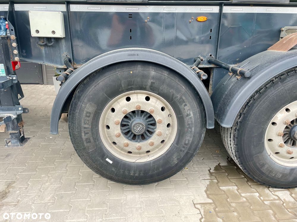 Schwarzmuller K-Serie - 23