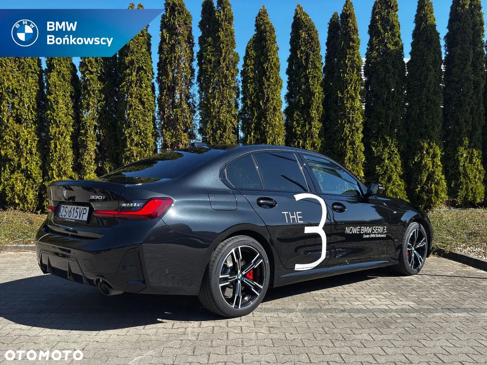 BMW Seria 3 330i xDrive M Sport - 3