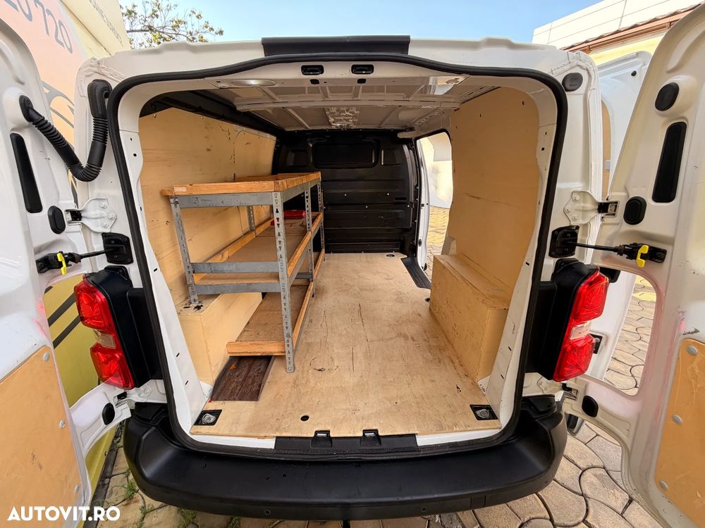 Opel Vivaro - 15