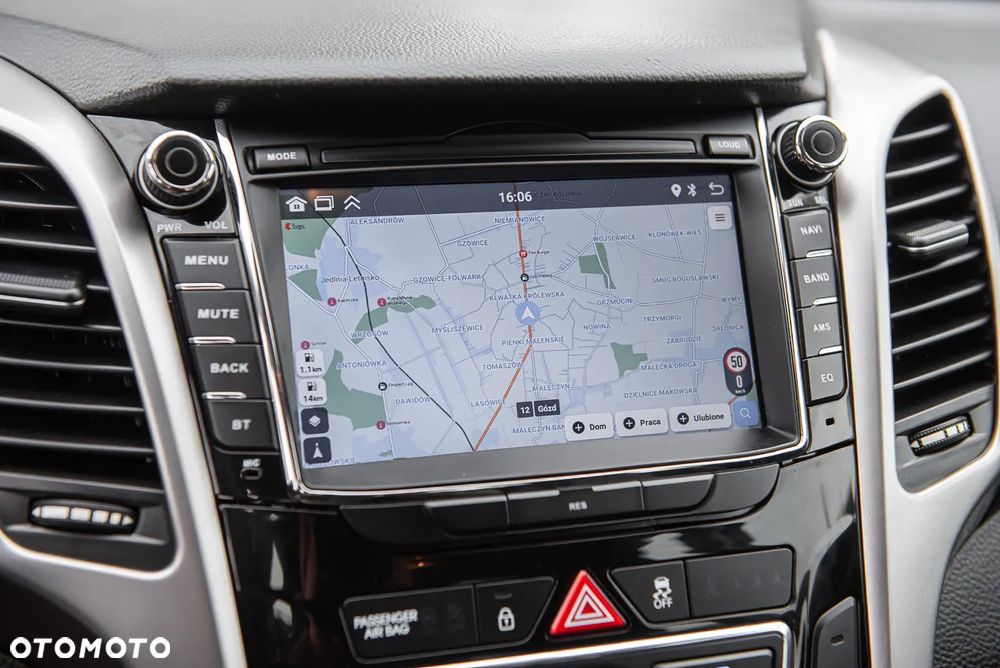 Hyundai i30 1.4 Premium - 18