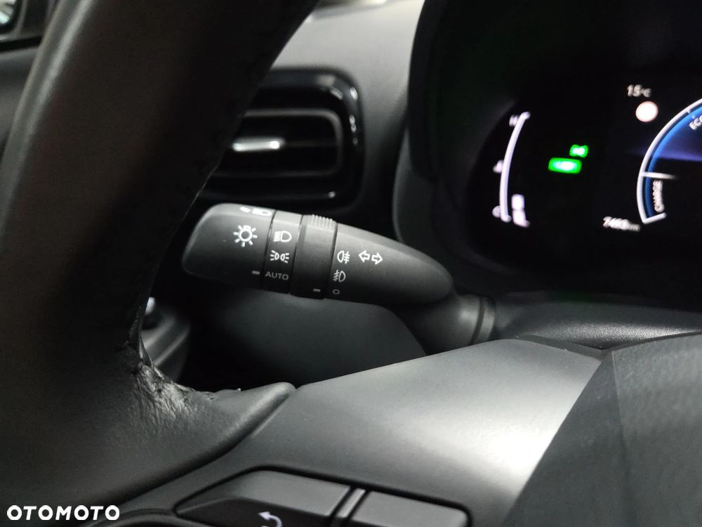 Toyota Yaris Cross Hybrid 1.5 Comfort - 17