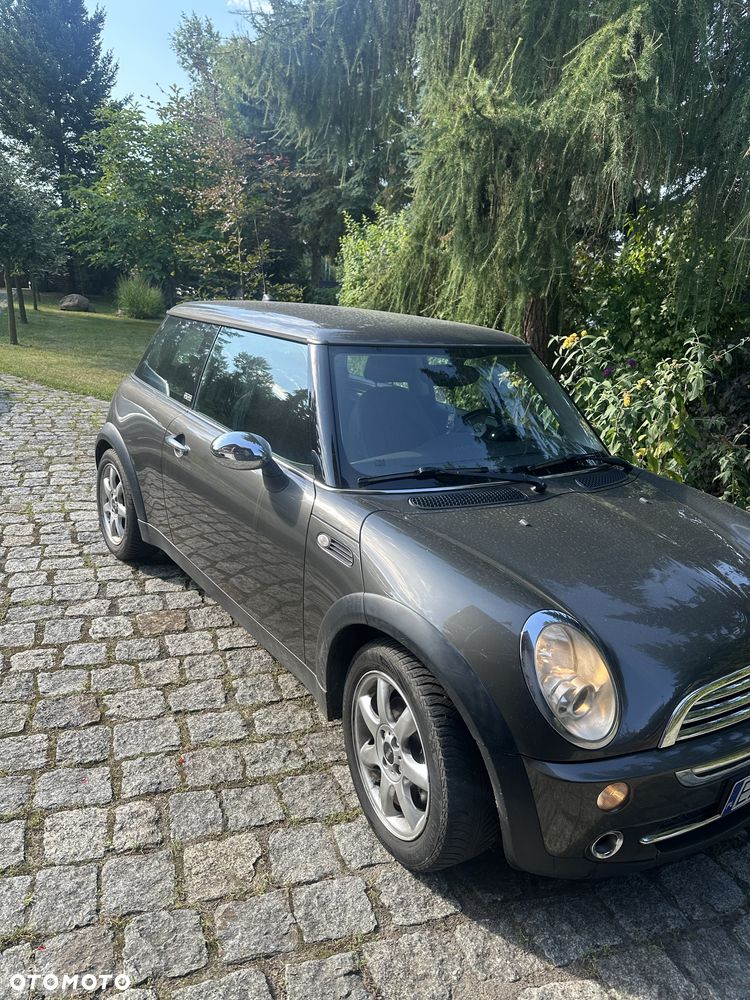 MINI ONE - 2