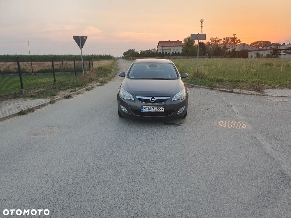 Opel Astra 1.4 T Enjoy - 15